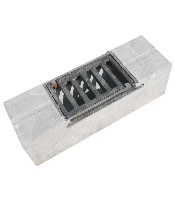 Diephaus Entwässerungsschacht Für Schlitzrinne 3 Diephaus Entwässerungsschacht Für Schlitzrinne